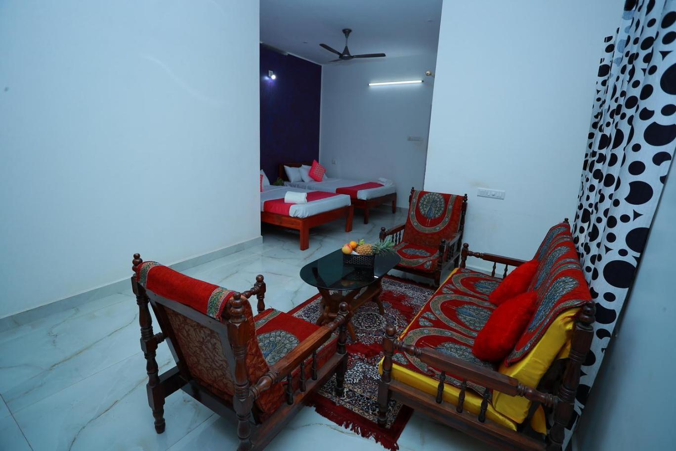 Lacasa Homestay Thiruvananthapuram ภายนอก รูปภาพ